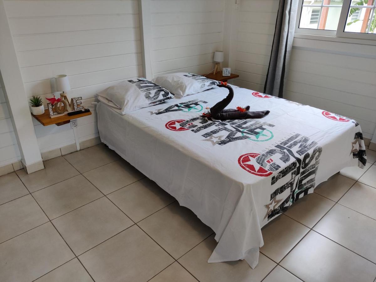 Keshy Island Colibri Apartment Baillif Ngoại thất bức ảnh